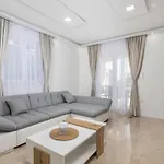 بيت للعطل Lea By Interhome