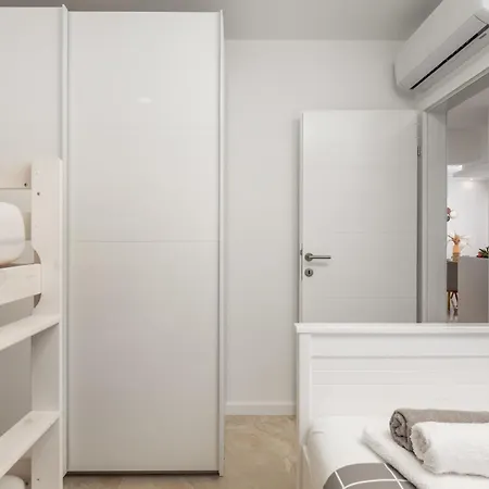 Holiday home Lea By Interhome