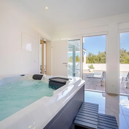 Lea By Interhome Holiday home