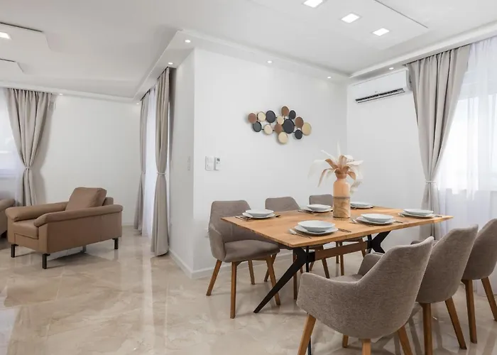 Casa de Férias Lea By Interhome Jadranovo