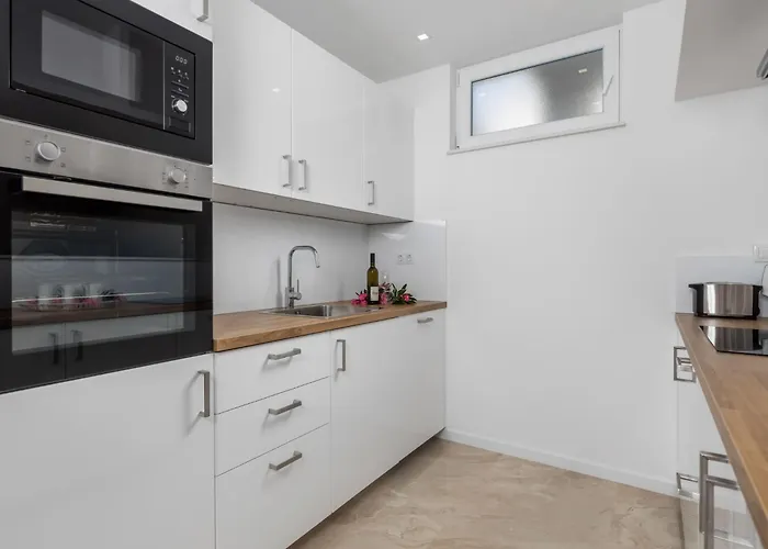 Lea By Interhome * ヤドラニヴォ