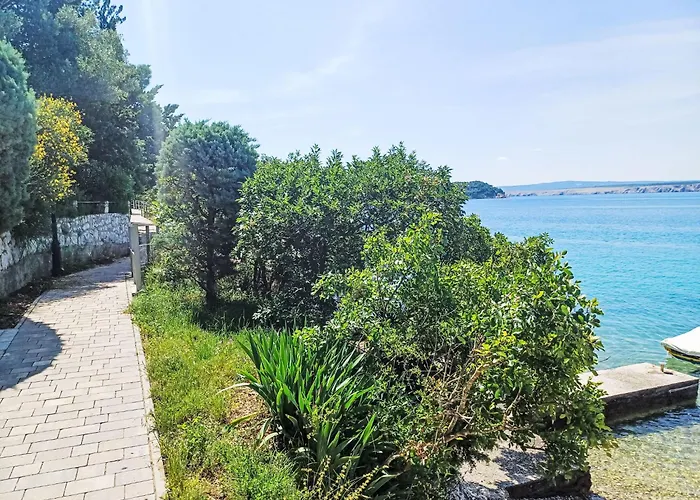 別荘 Lea By Interhome ヤドラニヴォ