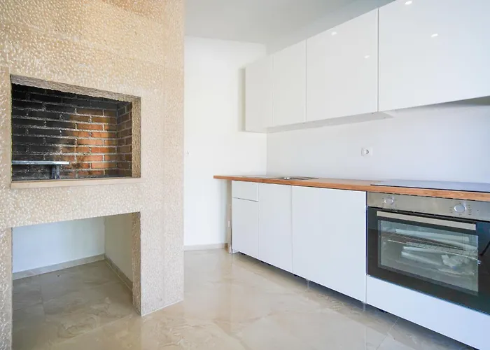 Lea By Interhome ヤドラニヴォ